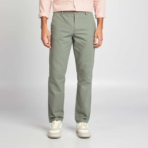 Chino coupe ajustée / slim fit