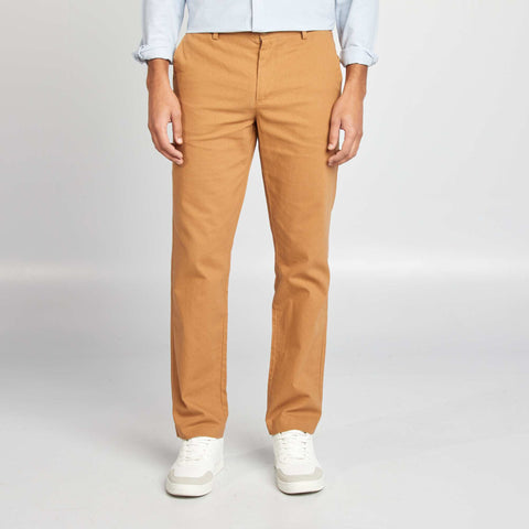 Chino coupe ajustée / slim fit