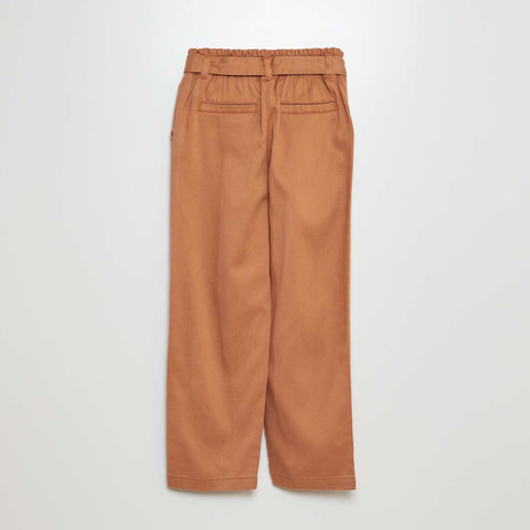 Pantalon fluide volanté avec ceinture à nouer