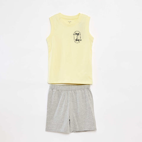 JAUNE