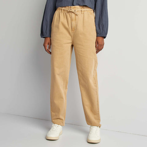 Pantalon en twill avec fine ceinture à nouer