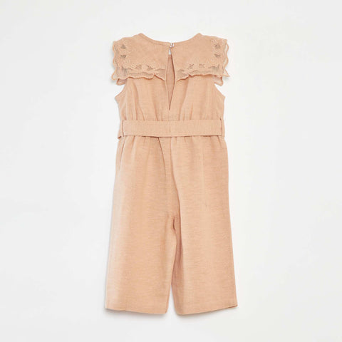 Combinaison longue avec col fantaisiste et ceinture