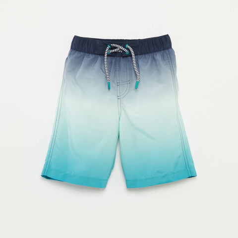 BLEU
