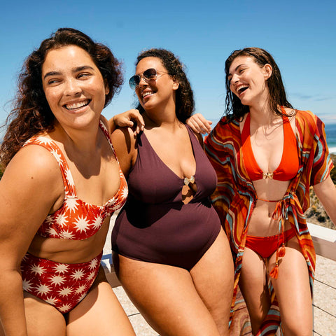 Maillot de bain 1 pièce avec détail coquillage