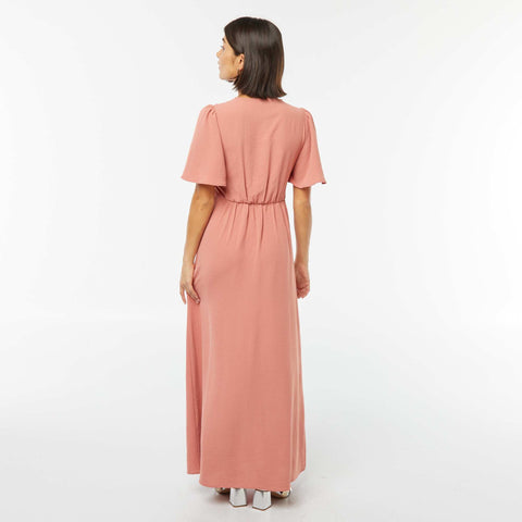 Robe longue avec col effet croisé et noué