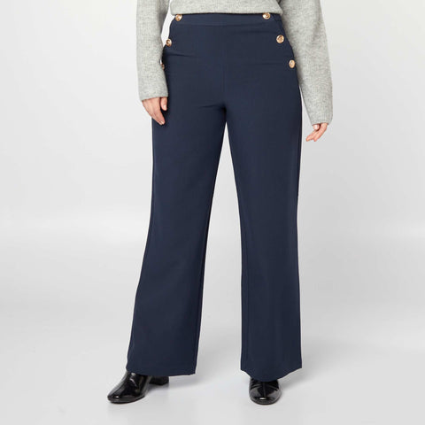 Pantalon large avec boutons dorés