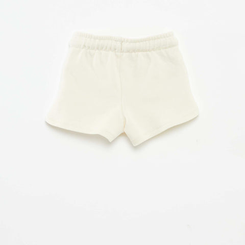 Short uni avec poches