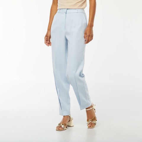 Pantalon carotte à taille haute
