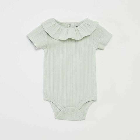 Lot de 2 bodies en pointelle avec col fantaisiste