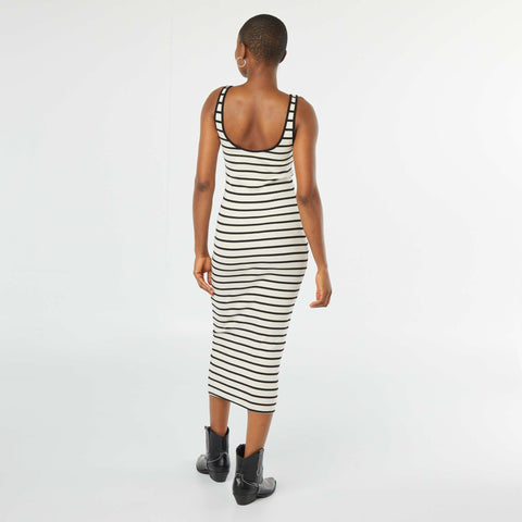 Robe midi côtelée sans manches