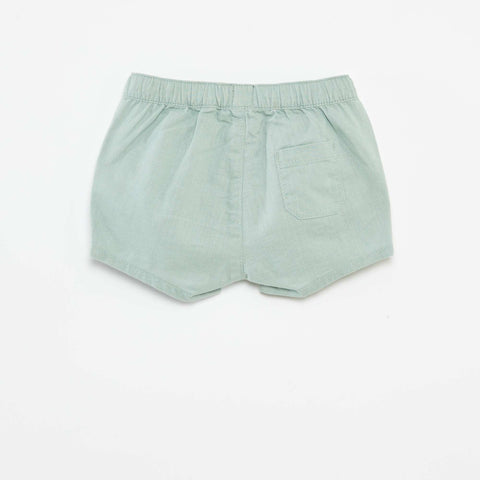 Short avec taille ajustable