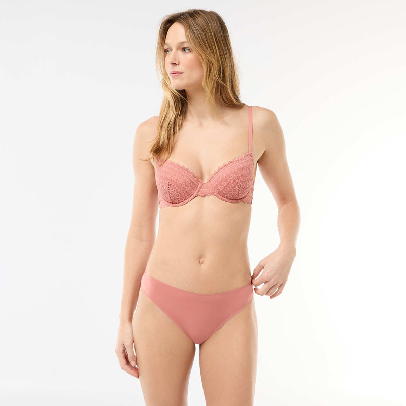 Soutien-gorge corbeille en dentelle