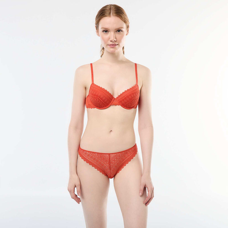 Soutien-gorge corbeille en dentelle