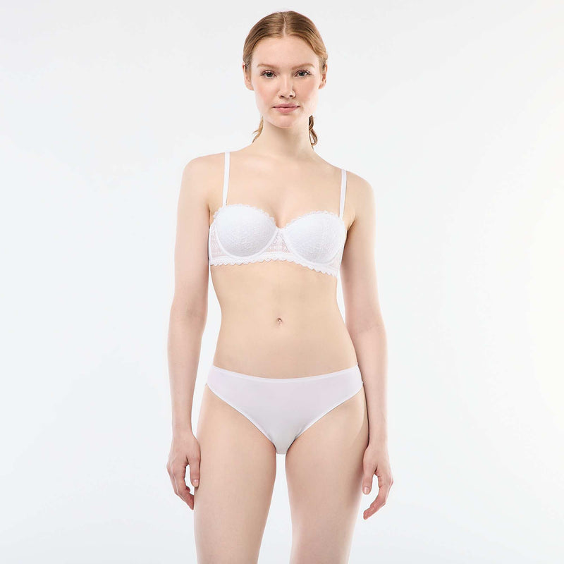 Soutien-gorge balconnet en dentelle