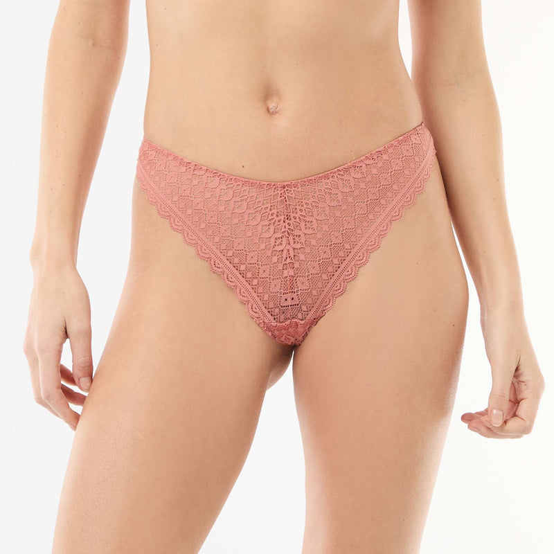 Tanga en dentelle