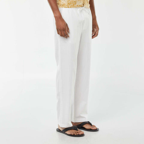 Pantalon avec taille élastiquée et liens à nouer