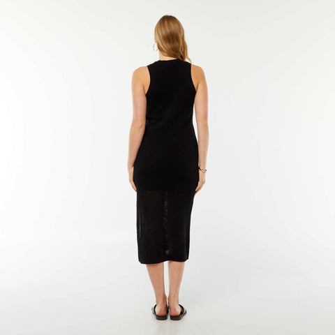 Robe longue sans manches