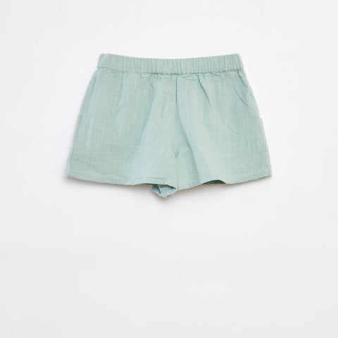 Short léger avec broderies et 2 poches