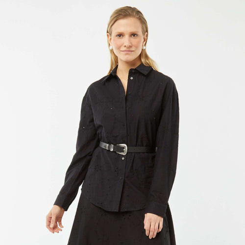 Chemise avec broderies anglaises