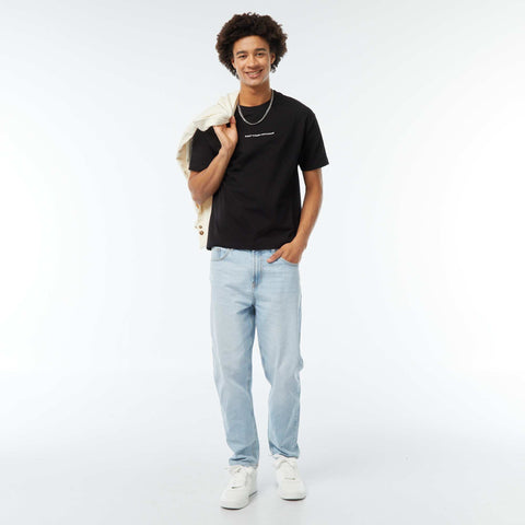 Tee-shirt imprimé poitrine