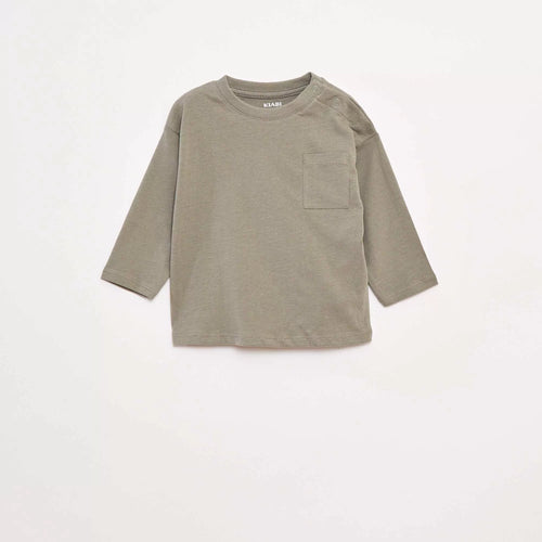 T-shirt manches longues et poche poitrine