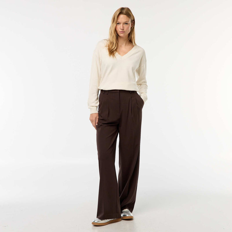 Pull en maille fine col V