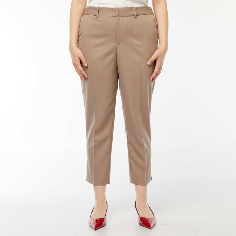 Pantalon cigarette avec ouverture par crochet et zippée