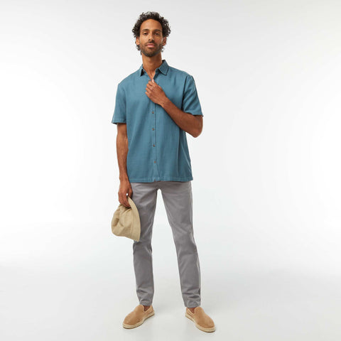 Chemise manches courtes unies