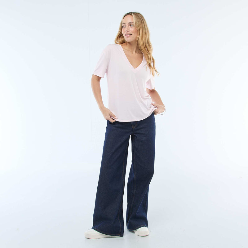 Tee-shirt manches courtes avec encolure en V