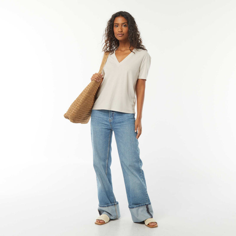 Tee-shirt manches courtes avec encolure en V