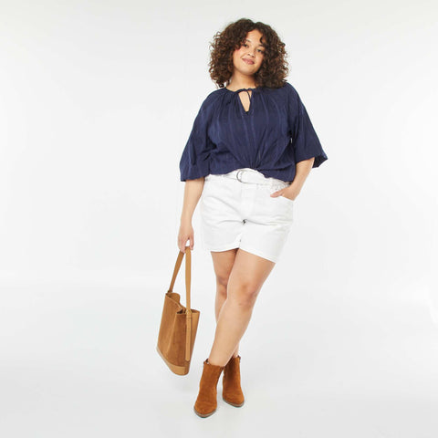 Blouse brodée avec manches 3/4