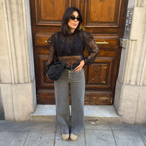 Blouse en dentelle volantée