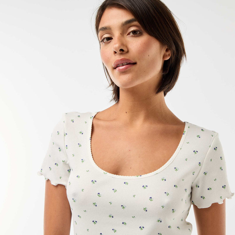 T-shirt uni en maille côtelé manches courtes
