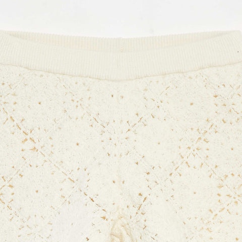 Short en crochet avec bords ondulés