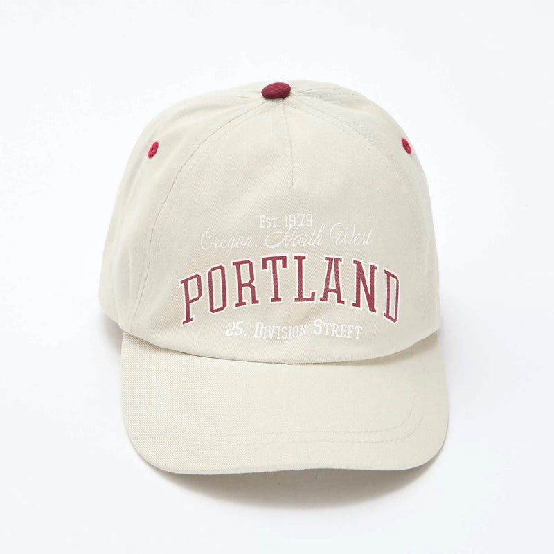 Casquette avec inscription