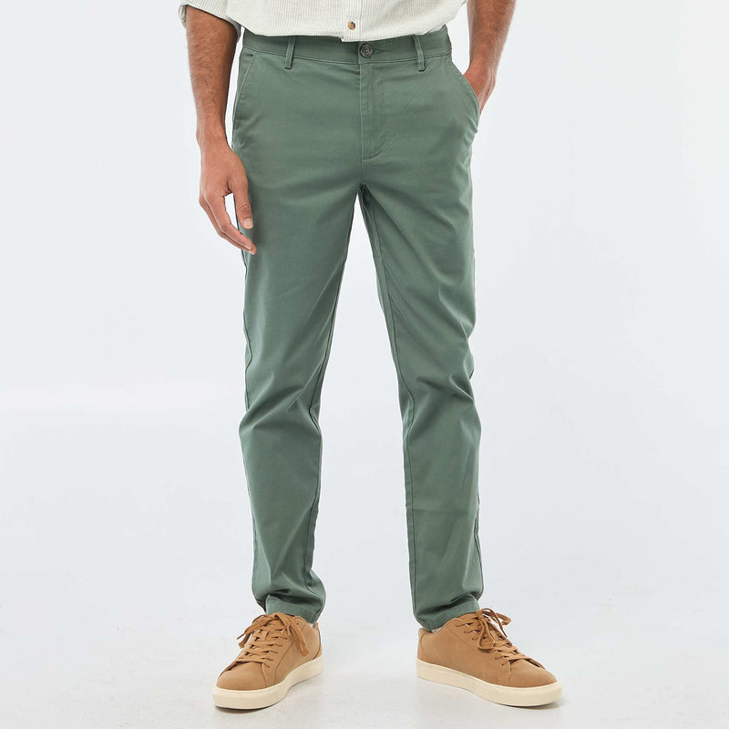 Pantalon chino en coton stretch regular fit / coupe droite