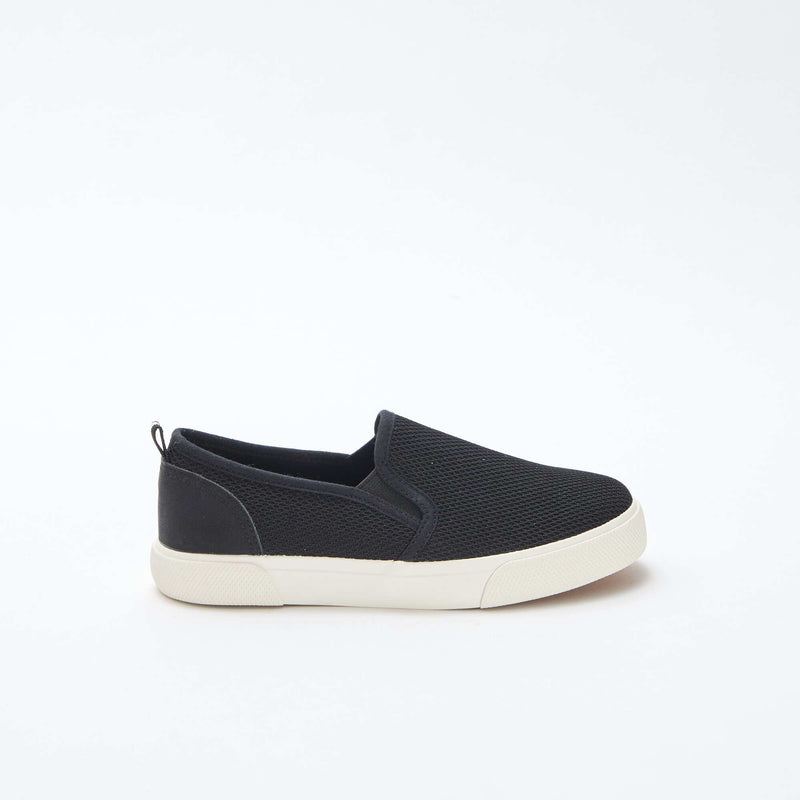 Baskets basses slip-on en mesh uni