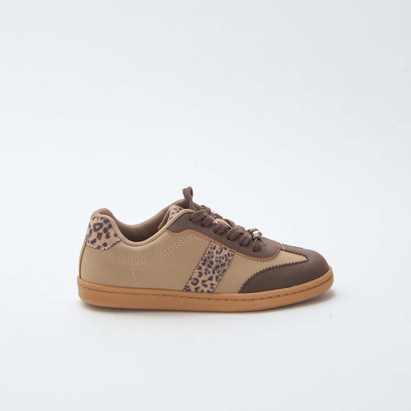 Baskets mode avec empiècements imprimés léopard