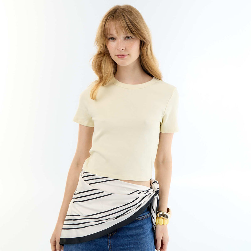 Jaune