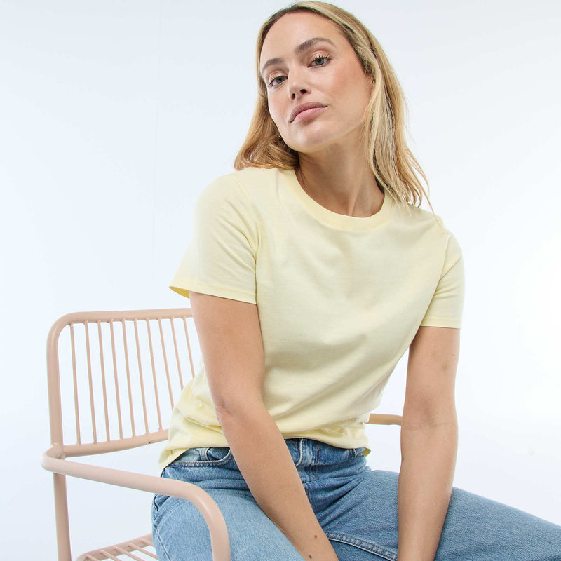 Jaune