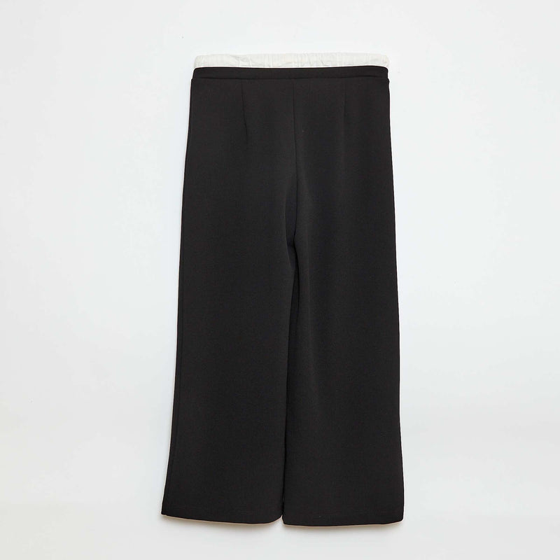 Pantalon large avec effet 2 en 1 avec style caleçon