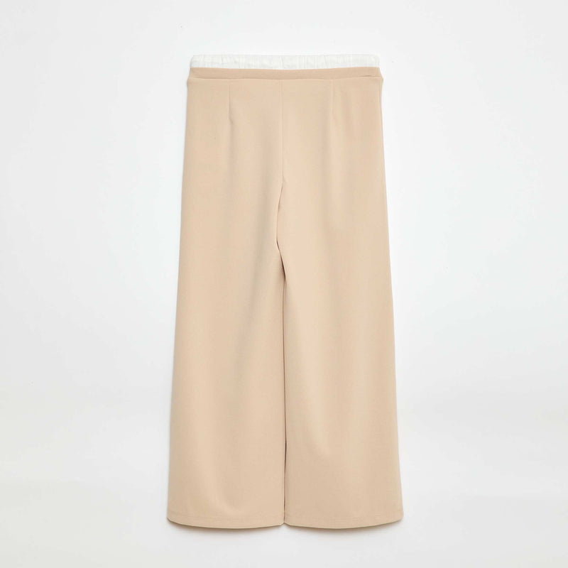 Pantalon large avec effet 2 en 1 avec style caleçon