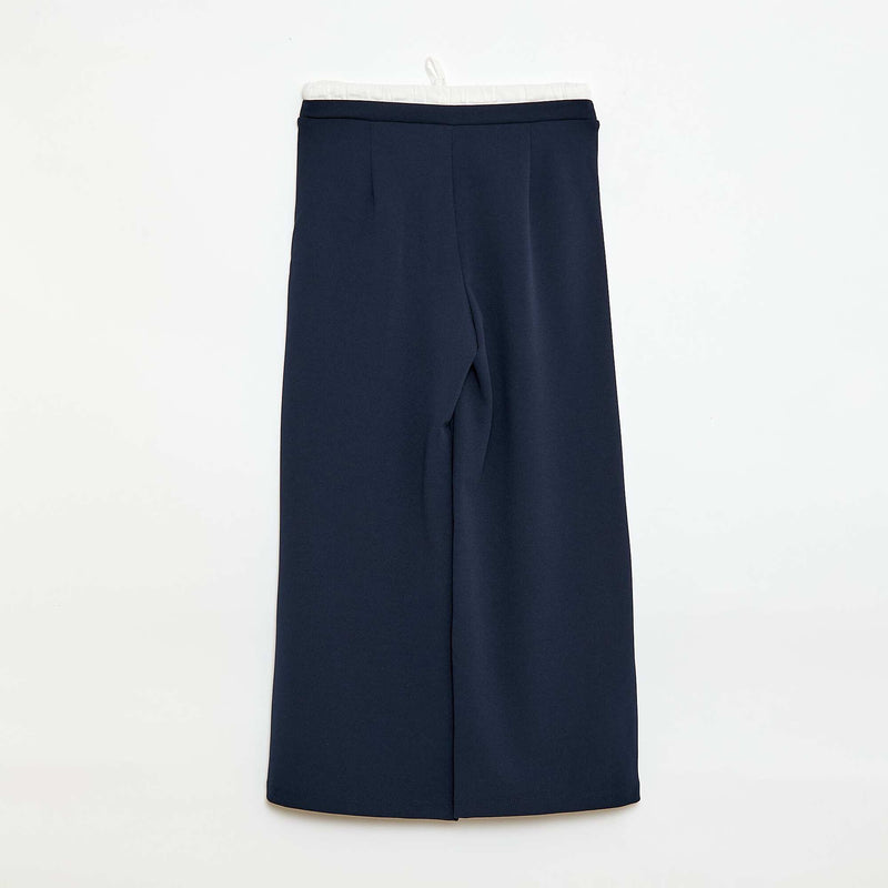 Pantalon large avec effet 2 en 1 avec style caleçon