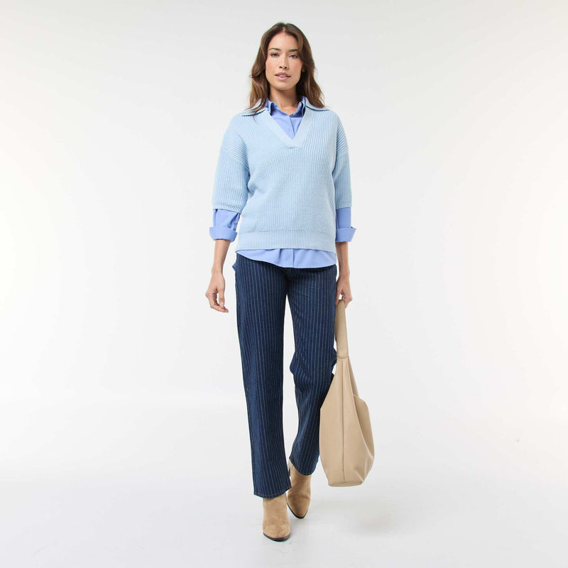 Pull esprit polo avec encolure V