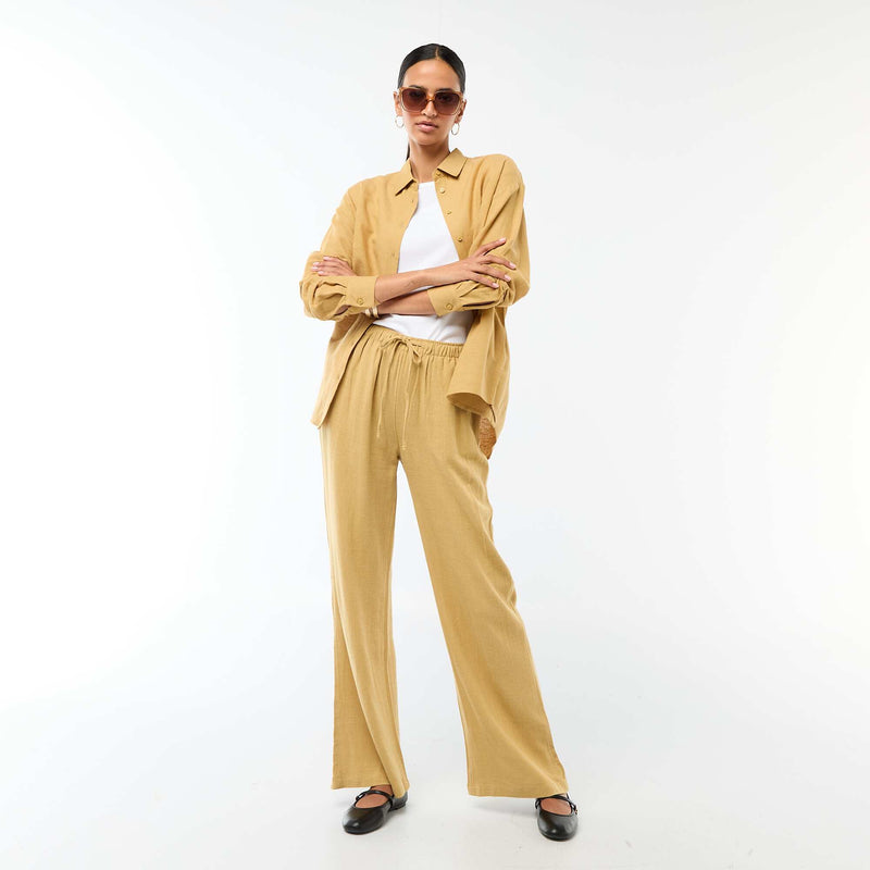 Jaune