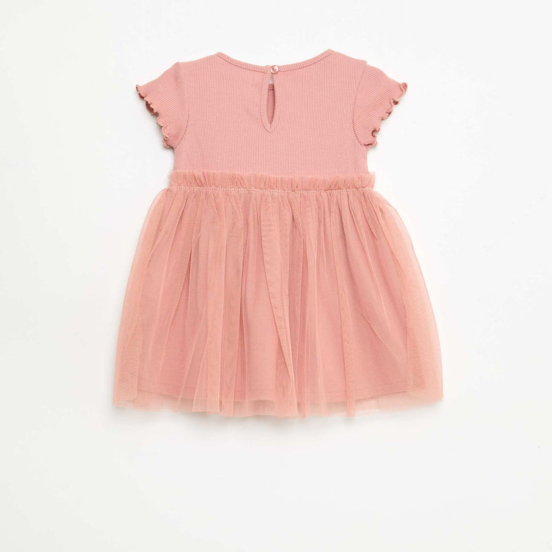 Robe en maille côtelée et tulle