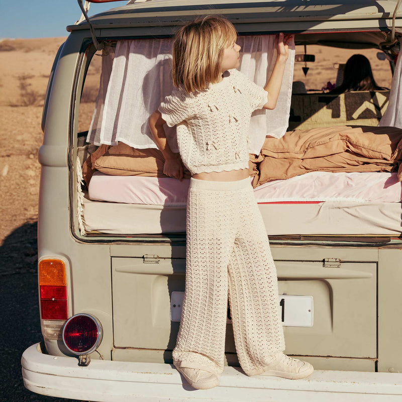 Pantalon en crochet forme flare / coupe évasée