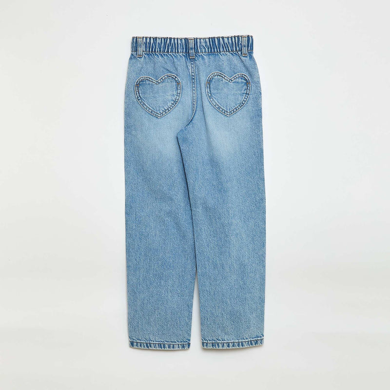 Jean mom avec poches en forme de cœur