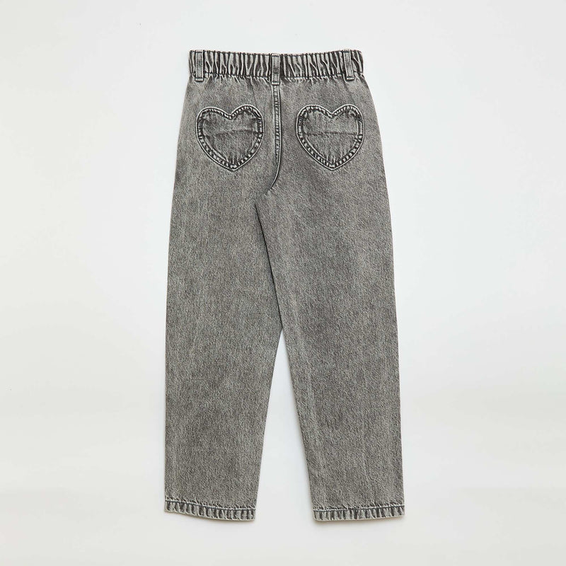 Jean mom avec poches en forme de cœur