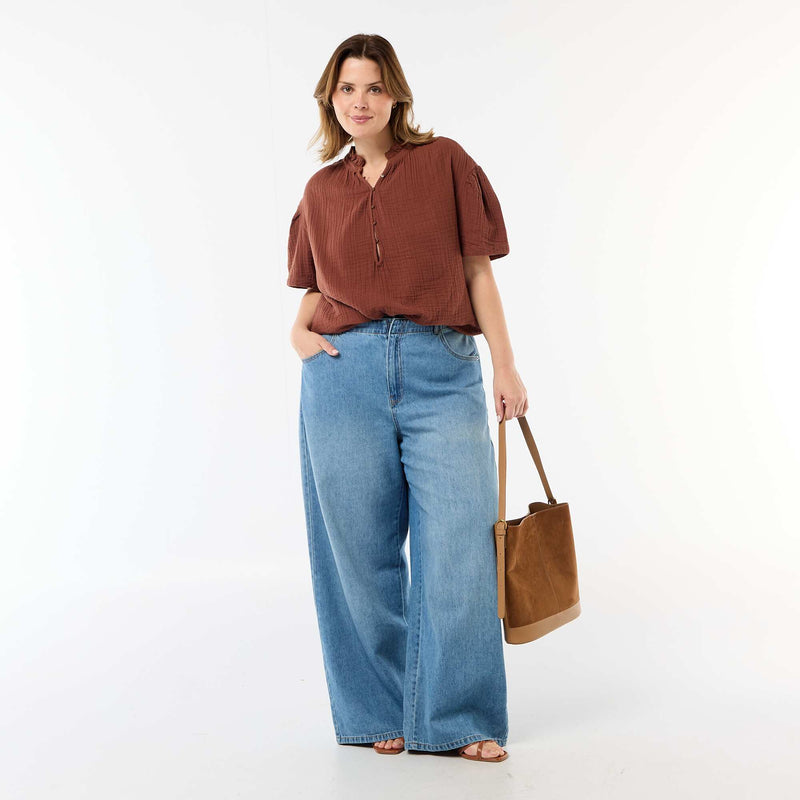 Blouse en gaze de coton avec col froncé